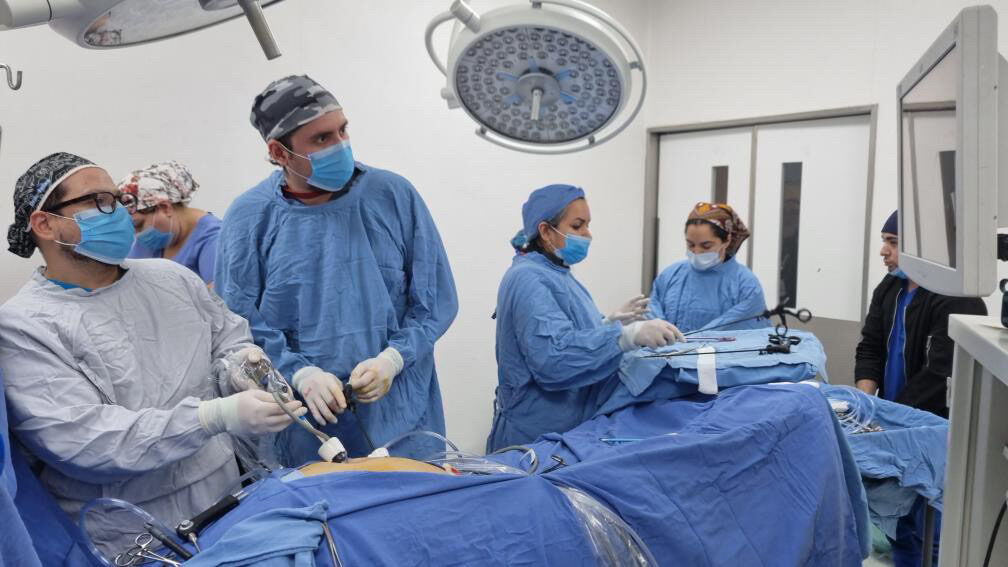 BF941687-3E36-41B1-8AB3-7442F9106D42